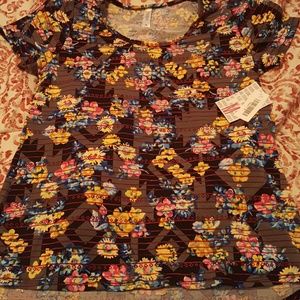 LuLaRoe Classic T